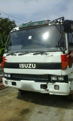 รถอีซูซุ 10 ล้อ ติดเฮี้ยบ 4 ตัน. / 275 แรงม้า.  ( รถประกอบ. )   สนใจติดต่อ  081 - 6079515