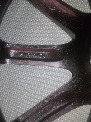 แม็ก 17 กว้าง 7 ขนาด 4 รู 100 ราคา 4500 แม็ก 17 กว้าง 7 ขนาด 4 รู 100 ราคา 4500