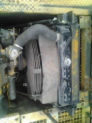 ขายรถแบคโฮ CAT E200B ราคา 450000