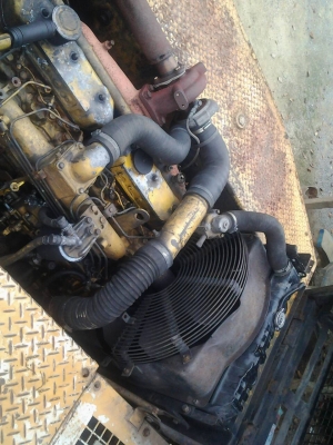 ขายรถแบคโฮ CAT E200B ราคา 450000