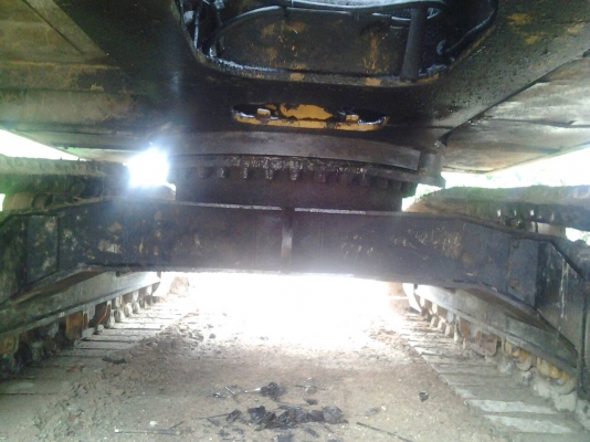 ขายรถแบคโฮ CAT E200B ราคา 450000