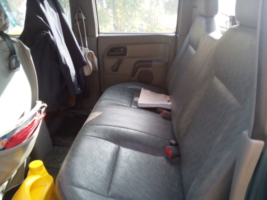 รถอีซูสุกระบะ 4 ประตู (รถปี46)  รถครูใช้งานน้อย  พร้อมใช้งาน เล่มติดมือ.