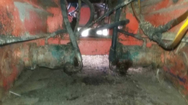 **420,000 บ.ต่อรอง/// รถเกี่ยวนวดข้าว แบบอุ้ม ศักดิ์พัฒนาฯ บิ๊ก37 อุ้ม2.5ตัน ตัวเดิน12HT พร้อมใช้งาน **ขาย ศักดิ์พัฒนาการเกษตร บิ๊ก37 รถเกี่ยวนวดข้าวแบบอุ้ม 2.5ตัน(อุ้มแปลง) ช่วงล่างใหญ่ สภาพดี พร้อมใช้งาน ราคาเบา ศักดิ์พัฒนาฯ รุ่น บิ๊ก37 อุ้ม2.5ตัน(อุ้มแ