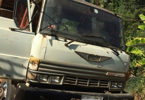 10ล้อ HINO TC EK-260HP หัวF18 2เพลาดั้มเหล็กข้างเรียบ ช่วงล่างใหญ่ ZM-8น็อต **ขาย HINO TC 260แรง 10ล้อ2เพลาดั้ม กระบะดั้มเหล็กข้างเรียบ ช่วงล่างใหญ่ ตามสภาพ ราคาเบา HINO TC 343 EK100-260HP หัวF18 ลงเล่ม เครื่องEK100-6สูบ 260แรง (ตรงต