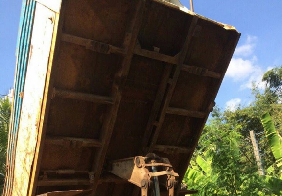 10ล้อ HINO TC EK-260HP หัวF18 2เพลาดั้มเหล็กข้างเรียบ ช่วงล่างใหญ่ ZM-8น็อต **ขาย HINO TC 260แรง 10ล้อ2เพลาดั้ม กระบะดั้มเหล็กข้างเรียบ ช่วงล่างใหญ่ ตามสภาพ ราคาเบา HINO TC 343 EK100-260HP หัวF18 ลงเล่ม เครื่องEK100-6สูบ 260แรง (ตรงต