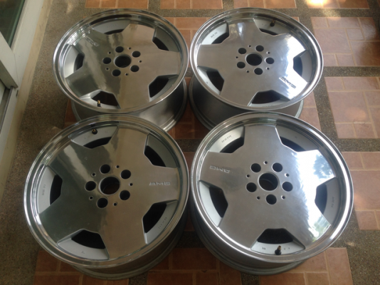 ล้อแท้ AMG ขอบ17 สภาพสวย ไม่เคยซ่อม ขอบหนา ราคาไม่แพง