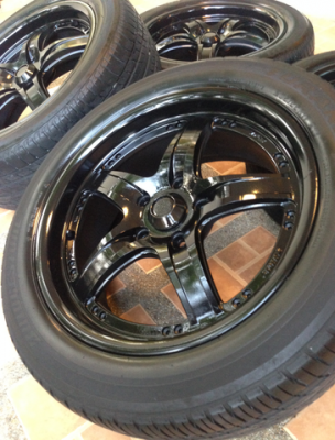 ล้อVolk ขอบ17 5รู114 พร้อมยาง Bridgestone 205 55 17 ปี14 ดอกเต็ม พร้อมใช้งานยาวๆ ราคาไม่แพง