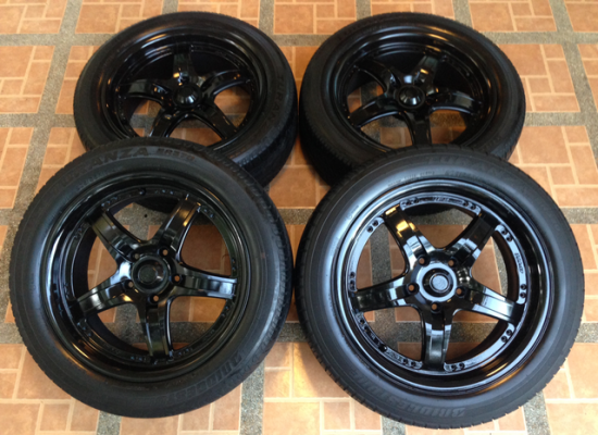 ล้อVolk ขอบ17 5รู114 พร้อมยาง Bridgestone 205 55 17 ปี14 ดอกเต็ม พร้อมใช้งานยาวๆ ราคาไม่แพง