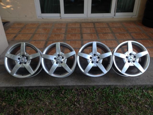 ล้อใหม่ AMG ขอบ18 สภาพใหม่ ราคาไม่แพง