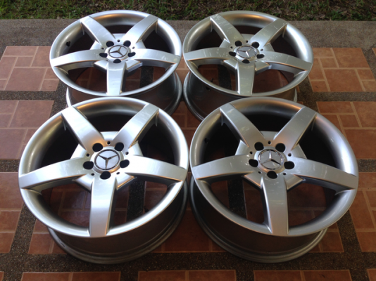 ล้อใหม่ AMG ขอบ18 สภาพใหม่ ราคาไม่แพง