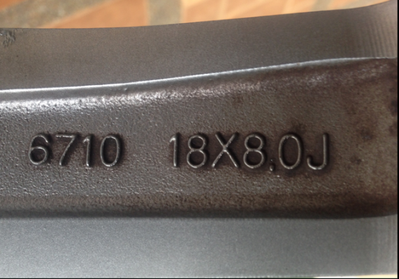 ล้อ AMG ขอบ18 หน้า 8 หลัง 9 สภาพสวย ไม่เคยซ่อม ราคาไม่แพง ล้อ AMG ขอบ18 หน้า 8 หลัง 9 สภาพสวย ไม่เคยซ่อม ราคาไม่แพง