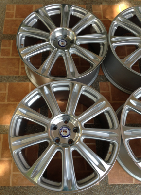 ล้อใหม่ HRE ขอบ20 ลายไม่ซ้ำใคร เป็นล้อโชว์หน้าร้าน ไม่เคยใช้งาน ราคาพิเศษสุดๆ