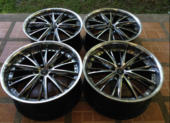 ล้อ Kranze ขอบ20 5รู108 หน้า 8.5 หลัง 9.5 สภาพใหม่มาก ราคาไม่แพง ล้อ Kranze ขอบ20 5รู108 หน้า 8.5 หลัง 9.5 สภาพใหม่มาก ราคาไม่แพง