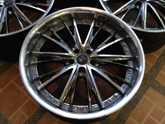 ล้อ Kranze ขอบ20 5รู108 หน้า 8.5 หลัง 9.5 สภาพใหม่มาก ราคาไม่แพง ล้อ Kranze ขอบ20 5รู108 หน้า 8.5 หลัง 9.5 สภาพใหม่มาก ราคาไม่แพง