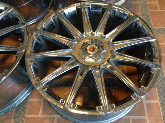 ล้อ VIP ขอบ20 6รู139 สภาพสวย ไม่มีซ่อม พร้อมใช้งาน ราคาไม่แพง