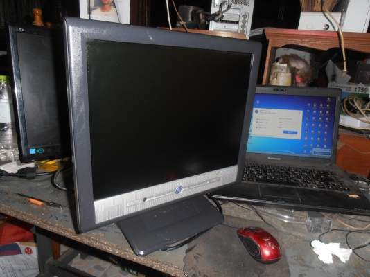 จอคอมพิวเตอร์ LCD BENQ 15 นิ้ว จอคอมพิวเตอร์ LCD BENQ 15 นิ้ว