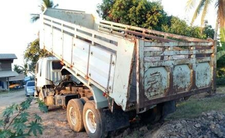 ขาย 695,000บ สิบล้อ ฮีโน่ FM3H195 ดั้ม 2เพา เครืองเดิม เกียร์ฟูเลอร์ สภาพดีเดิมพร้อมใช้งาน ทะเบียนพร้อมใช้งาน ขาย 695,000บ สิบล้อ ฮีโน่ FM3H195 ดั้ม 2เพา เครืองเดิม เกียร์ฟูเลอร์ สภาพดีเดิมพร้อมใช้งาน ทะเบียนพร้อมใช้งาน