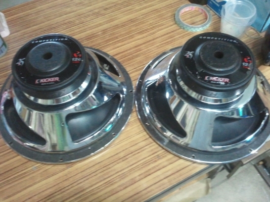 kicker 12 นิ้ว วอยซ์ เดียว 4 โอม 1 คู่ kicker 12 นิ้ว วอยซ์ เดียว 4 โอม 1 คู่