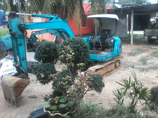 ขายรถแบคโฮ KUBOTA KH35 บุ้งกี๋พร้อมหัวกระแทก ราคา 450000