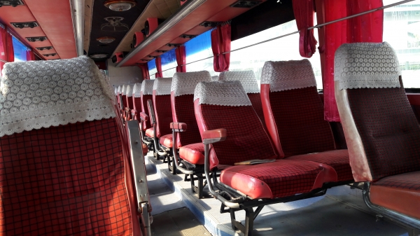 ขายรถบัสแอร์ เบนซ์ 12 เมตร BENZ เลขแชสซี 352 เครื่อง 220 แรง ภายในเบาะสวย ตัวถังสวยทะเบียนพร้อมโอน รถมือเดียวใช้น้อยไม่เคยนำเที่ยว  รถพร้อมใช้งาน