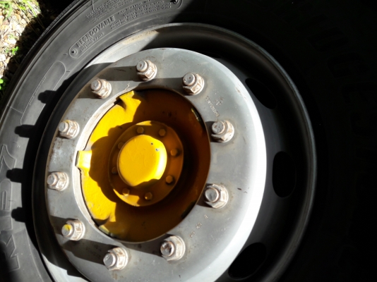 ขายรถบัสแอร์ เบนซ์ 12 เมตร BENZ เลขแชสซี 352 เครื่อง 220 แรง ภายในเบาะสวย ตัวถังสวยทะเบียนพร้อมโอน รถมือเดียวใช้น้อยไม่เคยนำเที่ยว  รถพร้อมใช้งาน