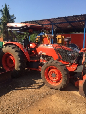 ขายคูโบต้าM7040 พร้อมดันหน้า+ผาน6 ตราช้าง รถปี2013 สภาพเดิมๆคับ