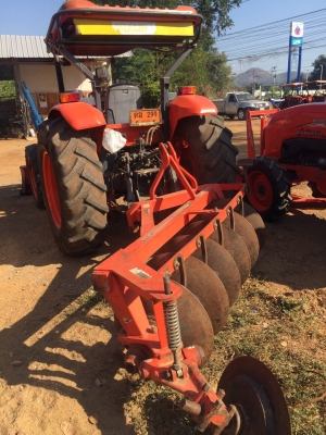 ขายคูโบต้าM7040 พร้อมดันหน้า+ผาน6 ตราช้าง รถปี2013 สภาพเดิมๆคับ