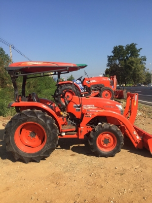 ขายคูโบต้าL3608SP ดันหน้าตราช้าง+ผาน5ตราช้าง รถใช้งานน้อย500กว่าชั่งโมงคับสภาพเดิมๆ