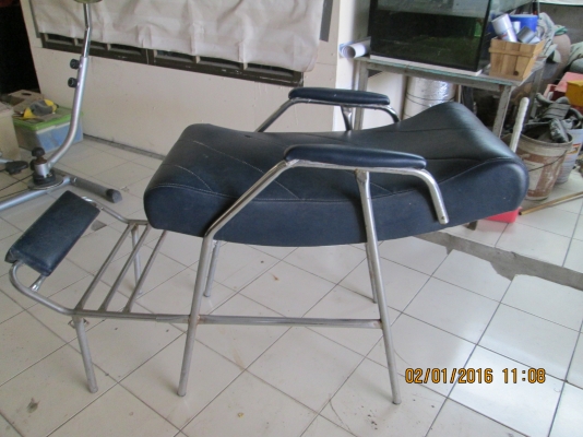 เตียงสระ   ขายถูกครับ  ขาย800บาทครับ  สนใจจบเลยครับ