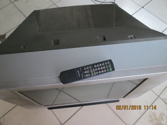 ขายครับ  ทีวีดูได้ปกติ   โซนี่   25นิ้วพร้อมรีโมท  1200บาท