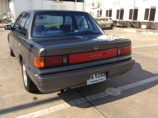 ขายรถพร้อมใช้ครับ ฮอนด้า ซีวิคท้ายแดง ปี90 เครื่องใหม่บล๊อกเดิม 1.5 เกียร์ธรรมดา เพาเวอร์ กระจกไฟฟ้า ภายในสวยมากๆสะอาดเอี่ยม แอร์หนาวๆวิทยุCDไพโอเนียร์ ไฟฟ้าใช้ได้หมด ไมล์ใช้ได้หมด ตัวถังเดิมๆสวยสีเงาสวยรถทรงดีไม่ช้ำ แม็ก14"ยาวใหม่ รถขับดีมากเครื่องแ