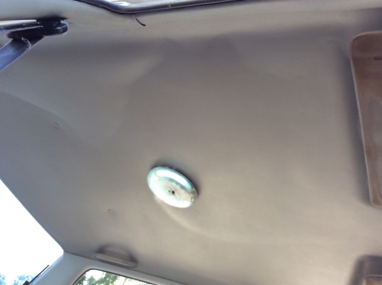 ขายรถพร้อมใช้ครับ ฮอนด้า ซีวิคท้ายแดง ปี90 เครื่องใหม่บล๊อกเดิม 1.5 เกียร์ธรรมดา เพาเวอร์ กระจกไฟฟ้า ภายในสวยมากๆสะอาดเอี่ยม แอร์หนาวๆวิทยุCDไพโอเนียร์ ไฟฟ้าใช้ได้หมด ไมล์ใช้ได้หมด ตัวถังเดิมๆสวยสีเงาสวยรถทรงดีไม่ช้ำ แม็ก14"ยาวใหม่ รถขับดีมากเครื่องแ