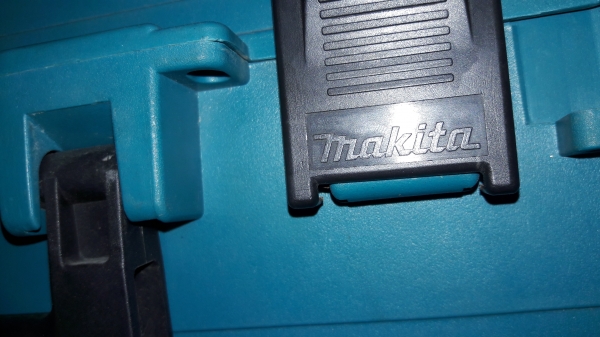 เครื่องแย๊กคอนกรีตมากีต้า 7500 เครื่องแย๊กคอนกรีตมากีต้า 7500