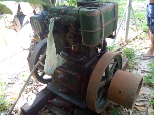 เครื่อง / 2 สูบ เป็นของอังกฤษ ใช้งานทนทาน  ใช้กับงานหนักสบาย    พร้อมใช้งาน