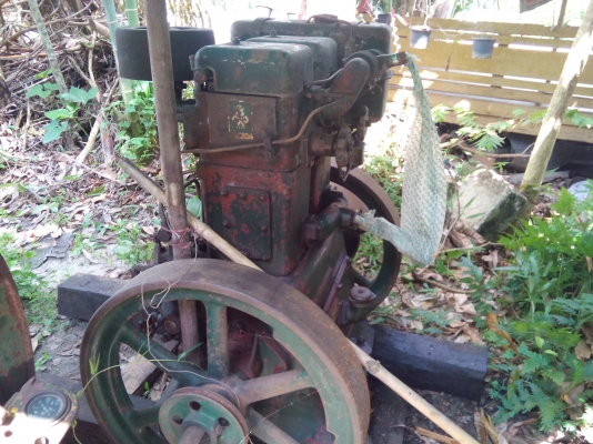 เครื่อง / 2 สูบ เป็นของอังกฤษ ใช้งานทนทาน  ใช้กับงานหนักสบาย    พร้อมใช้งาน