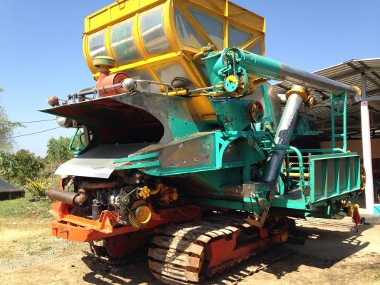 ขายรถเกี่ยวอุ้ม วิเชียร การช่าง