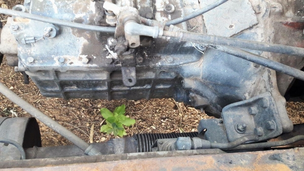 ขายสิบล้อ 2 เพลา KT 725 - เครื่องฮีH700 - เบรคทิฟฟี่ - สโลส์กลาง - ยางแท้ใหม่สิบเส้น ราคา 390,000 โทร 089-676-3860ขายสิบล้อ 2 เพลา KT 725 - เครื่องฮีH700 - เบรคทิฟฟี่ - สโลส์กลาง - ยางแท้ใหม่สิบเส้น ราคา 390,000 โทร 089-676-3860