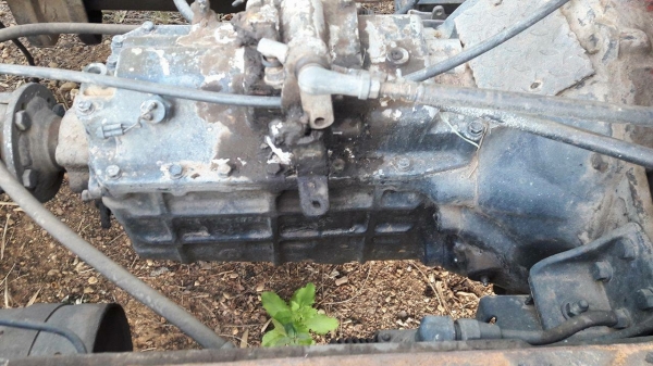 ขายสิบล้อ 2 เพลา KT 725 - เครื่องฮีH700 - เบรคทิฟฟี่ - สโลส์กลาง - ยางแท้ใหม่สิบเส้น ราคา 390,000 โทร 089-676-3860ขายสิบล้อ 2 เพลา KT 725 - เครื่องฮีH700 - เบรคทิฟฟี่ - สโลส์กลาง - ยางแท้ใหม่สิบเส้น ราคา 390,000 โทร 089-676-3860