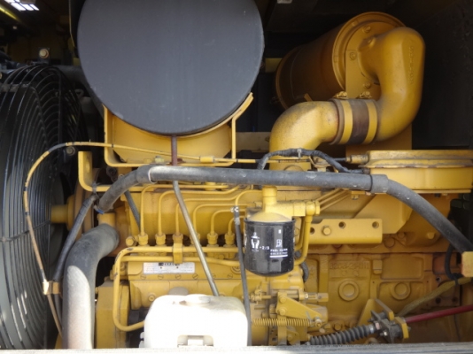 KOMATSU WA100-3 นำเข้าจากญี่ปุ่น 090-986-2521 อ๊อบ KOMATSU WA100-3 นำเข้าจากญี่ปุ่น 090-986-2521 อ๊อบ