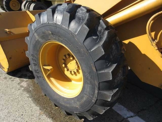 KOMATSU 510 กรองเดี่ยว ซีเรียล 15,000 นำเข้าจากญี่ปุ่น 090-986-2521 อ๊อบ