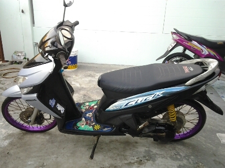 ขายมอไซค์ ปี49 ฮอนด้า คลิ๊ก เครื่องดี สภาพยังโอเค ภาษีขาด2ปี ต่อภาษีได้เลย เล่มทะเบียครบ สนใจแวะมาดูก่อนได้ครับ ขายถูกๆ ขายมอไซค์ ปี49 ฮอนด้า คลิ๊ก เครื่องดี สภาพยังโอเค ภาษีขาด2ปี ต่อภาษีได้เลย เล่มทะเบียครบ สนใจแวะมาดูก่อนได้ครับ ขายถูกๆ