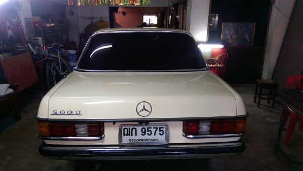 ขายรถสะสม Benz 300D auto ขายรถสะสม Benz 300D auto