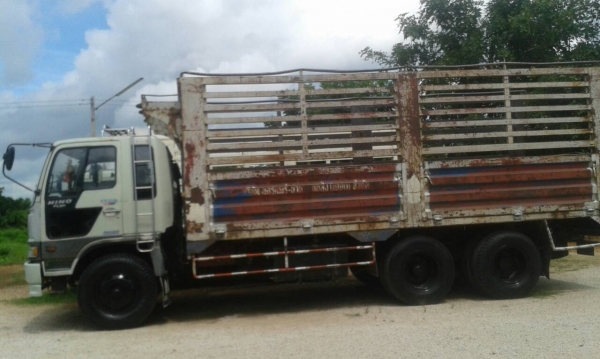 ขาย 10 ล้อ  FL3H   195 แรง ยาว 6.20 ม.