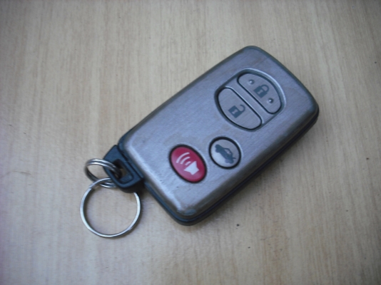 กุญแจรีโมท TOYOTA