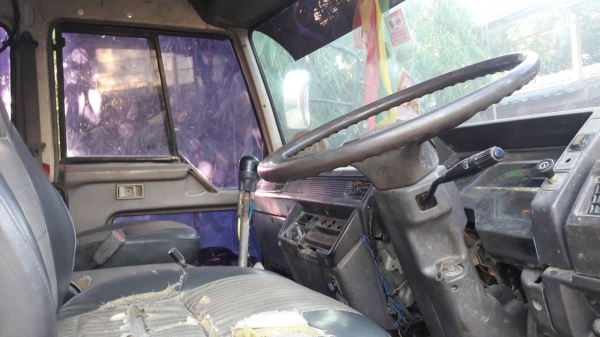 ขายสิบล้อMITSUBISHI FN527M-TF3764