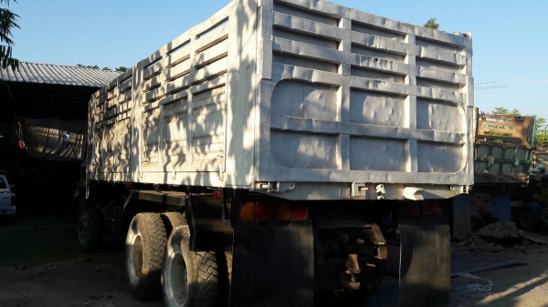 ขายสิบล้อMITSUBISHI FN527M-TF3764