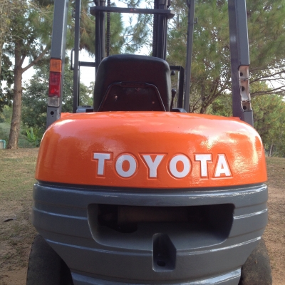 รถฟอร์คลิฟต์ TOYOTA