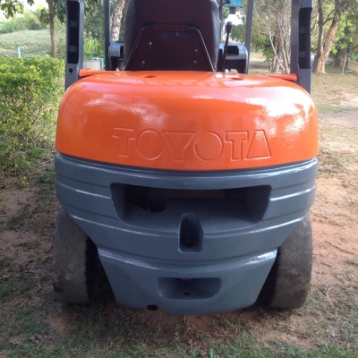 รถฟอร์คลิฟต์ TOYOTA