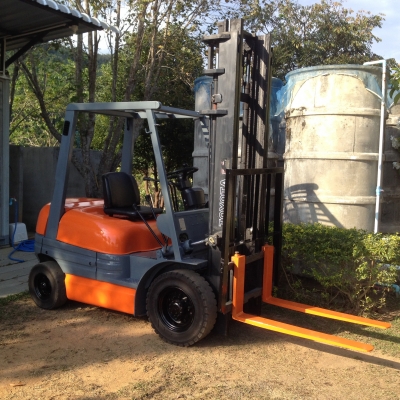 รถฟอร์คลิฟต์ TOYOTA