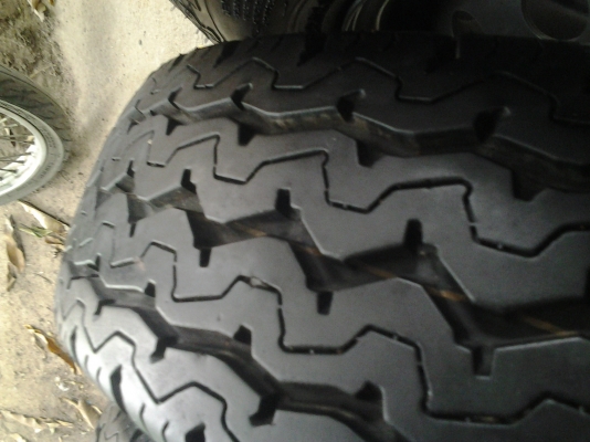 ยาง dunlop 195R15 ปี15